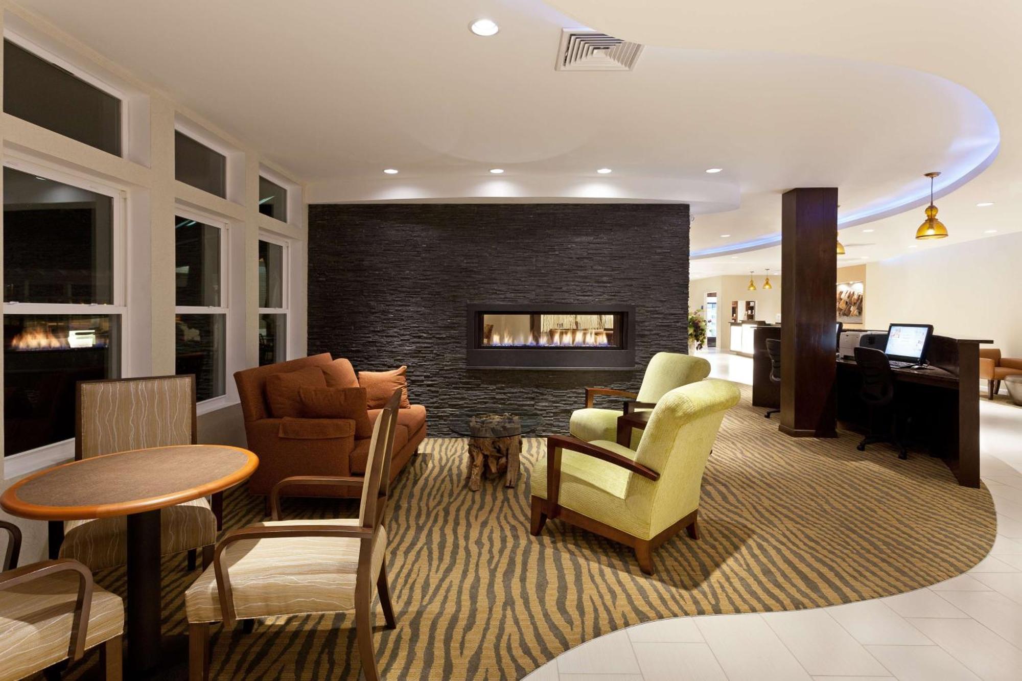 Hotel Doubletree By Hilton Cape Cod - Hyannis Zewnętrze zdjęcie